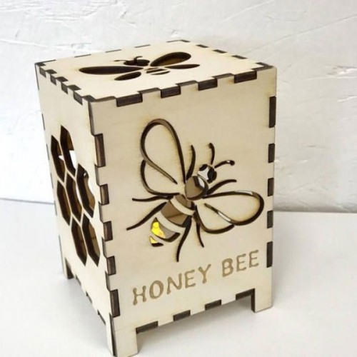 Wooden honey dipper Wooden honey dipper