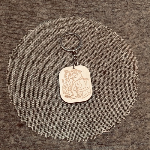 Wooden keyring Disney couple