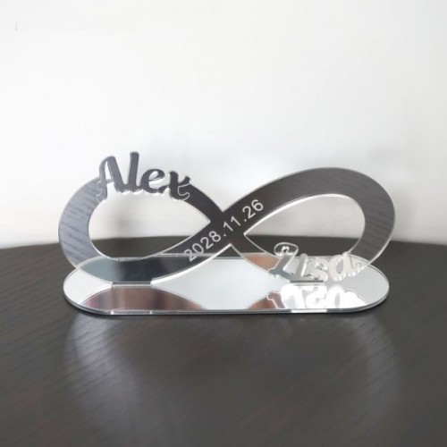 Plexiglas infinity with your names Plexiglas infinity with your names