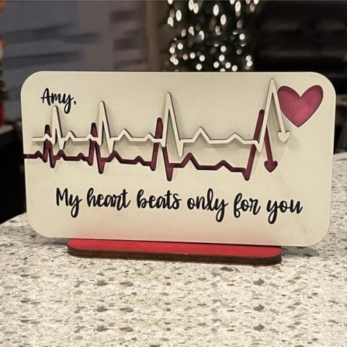 Wooden stand heart beat Wooden stand heart beat