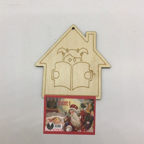Wooden calendar – home