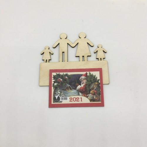 Wooden calendar – family