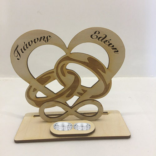 Wooden heart with names 