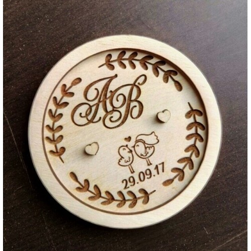 Wooden rings box Wooden rings box