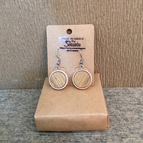 Wooden jewellery with two kinds of wood