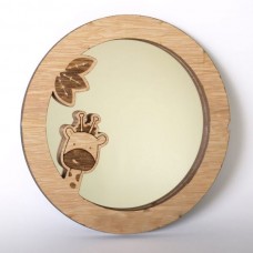 Wood and acrylic mirror – giraffe