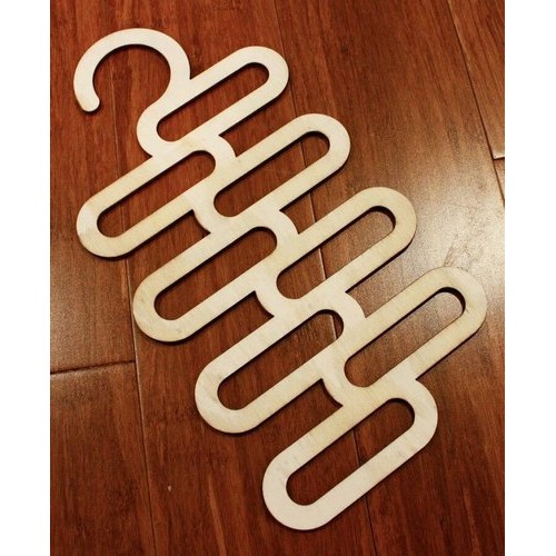 Wooder tie hanger Wooder tie hanger