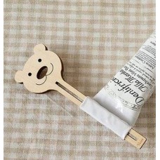 Wooden toothpase accessory