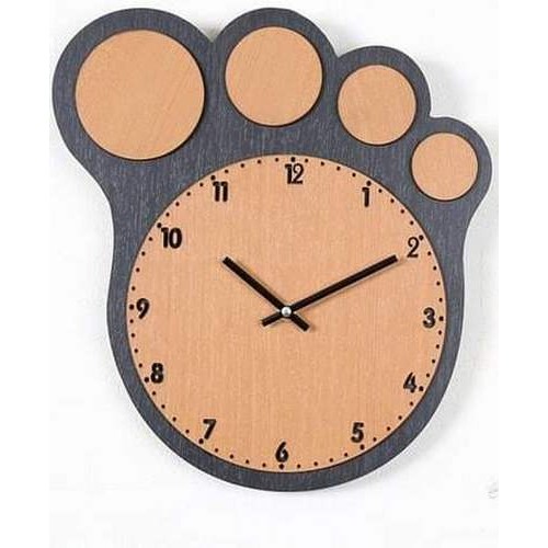 Wooden wall clock Foot Wooden wall clock Foot