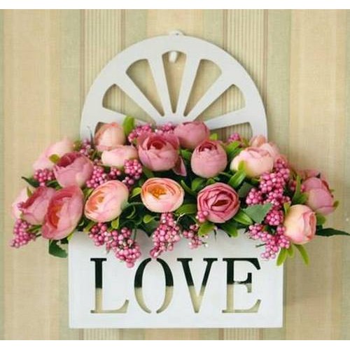 Wooden basket Love Wooden basket Love