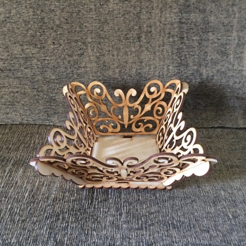 Wooden candy basket Wooden candy basket
