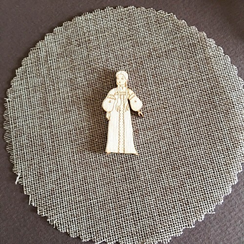 Wooden Rapunzel for keyring or magnet Wooden Rapunzel for keyring or magnet