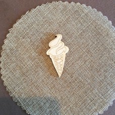 Wooden ice-cream for keyring or magnet