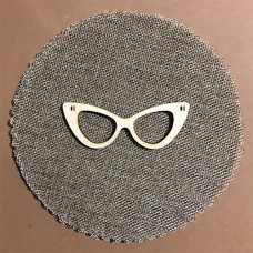 Wooden glasses for keyring or magnet