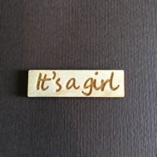 Wooden label It's a girl