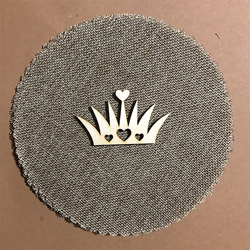 Wooden crown for keyring or magnet Wooden crown for keyring or magnet