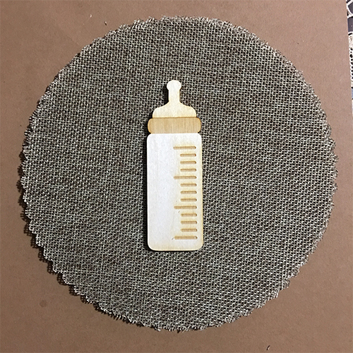 Wooden feeding bottle for keyring or magnet Wooden feeding bottle for keyring or magnet