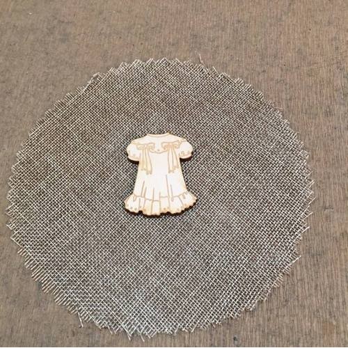 Wooden dress for keyring or magnet Wooden dress for keyring or magnet