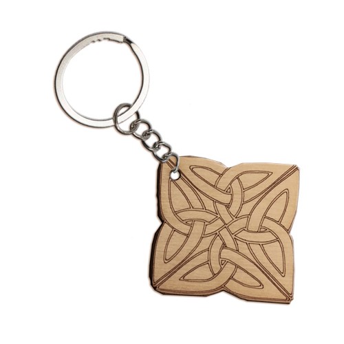 Wooden geometric shape for keyring or magnet