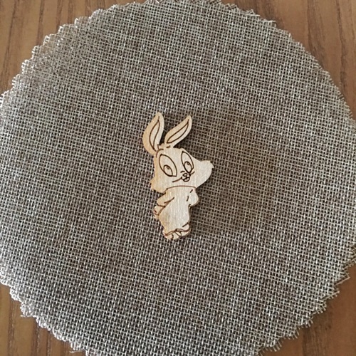 Wooden rabbit for keyring or magnet Wooden rabbit for keyring or magnet