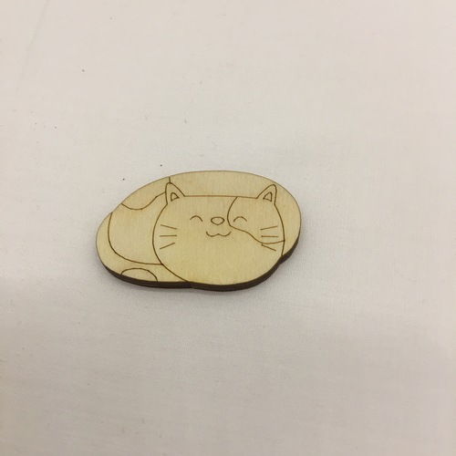 Wooden cat for keyring or magnet