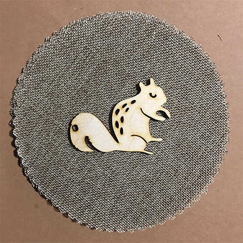 Wooden squirrel for keyring or magnet Wooden squirrel for keyring or magnet