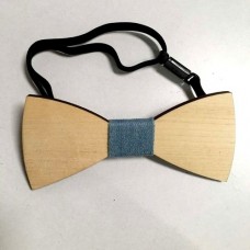 Wooden child bow tie