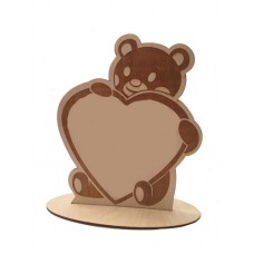 Wooden bear as photo frame of text of your choice